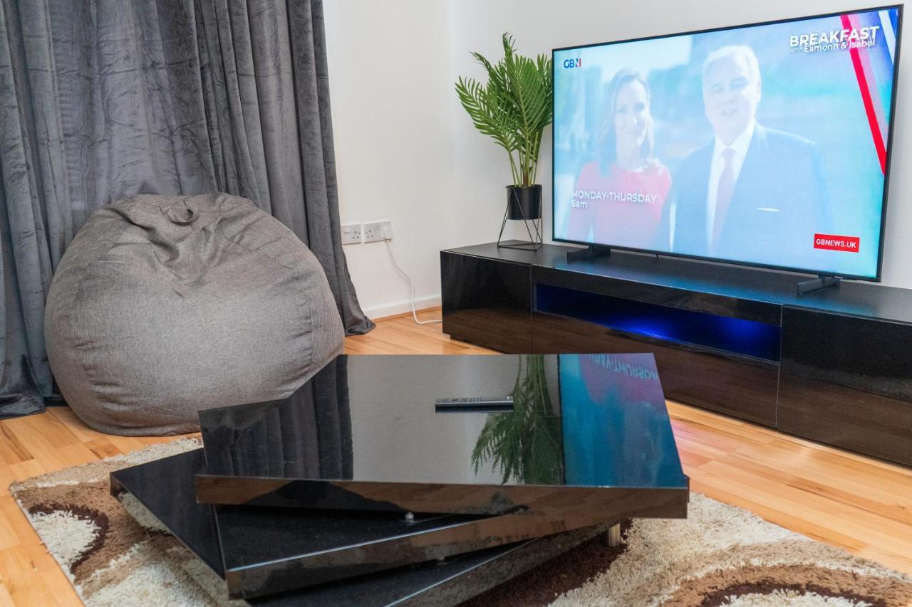 Vila Cosy 2 Bed With Parking Near Piccadilly, Etihad Stadium And Coop Live Sleeps Up To 5 Manchester Exteriér fotografie